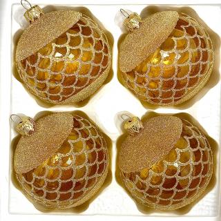 Zlatá elegance – Skleněné vánoční koule 8 cm s luxusním dekorem ( sada 4 ks ) Balení: 4ks, Barva: zlatá, Velikost: 8 cm