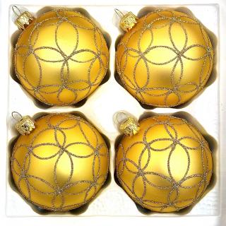 Zlatá harmonie – Skleněné vánoční koule 8 cm s elegantním geometrickým vzorem ( sada 4 ks ) Balení: 4ks, Barva: zlatá, Velikost: 8 cm