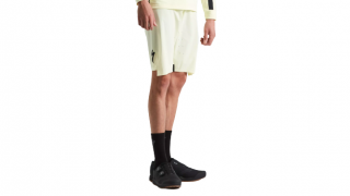 Specialized Trail Air Short  Butter Velikost: 32