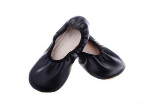 gymnastické cvičky Wins Evelí černé kožené Velikost boty (EU): 27, Vnitřní délka boty: 175, Vnitřní šířka boty: 71