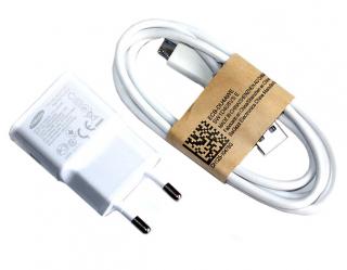Cestovní nabíječka / zdroj s mircoUSB kabelem 90 cm Barva: Bílá, Příslušenství: s kabelem microUSB, Tech. parametry: 5V 0,35A