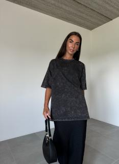 ŠISOVANÉ OVERSIZED TRIČKO Velikost: one size S/M
