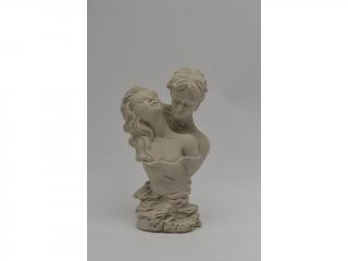 Busta milenci - kamenná socha z pískovce