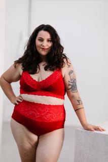 Lilia braletka plus size z jemného bambusu červená Velikost: 44