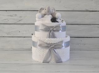 Dvoupatrový černobílý plenkový dort se sloníkem a chrastítkem Barva dortuNEdortu nebo vzor deky: Bílá deka, slon a špendlík - náplň pro chlapečka,…