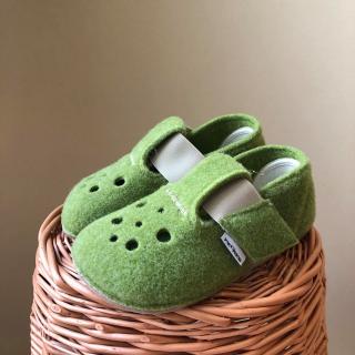 Barefoot papučky filcové zelené Velikosti obuvi: 20