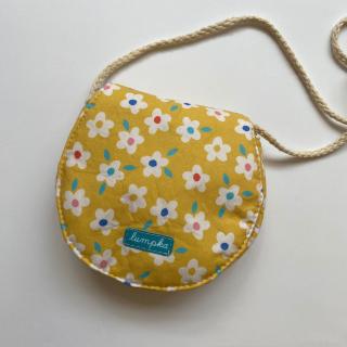 První kabelka pro holčičky Kabelky lumpka: Barevné kvítky na žluté