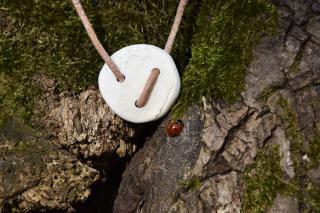 Amulet keltské lebeční kolečko, ESUS kutatá kožené šňůrka: VINTAGE tmavohnědá - 2 mm