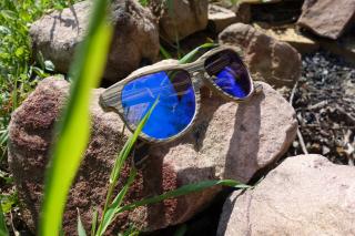 dřevěné brýle Šonan Barva dýhy: Indická třešeň, Barva fóiler: Modrá zrcadlová