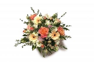 Květinový box IV - růže, germína, alstromérie, chrysantéma Velikost: M