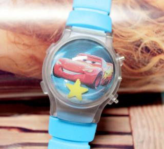 Dětské 3D digitální hodinky Auta Blesk McQueen modré