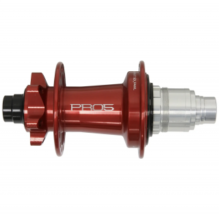 HOPE zadní náboj PRO 5 - RED Rozměr: 135 x 12 mm Shimano ocelový ořech, 32 děr