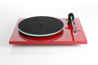 Rega Planar 2 Barva: Red