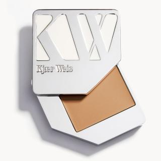 Kjaer Weis Luxusní Bio certifikovaný krémový make-up Just Sheer 7,5 ml