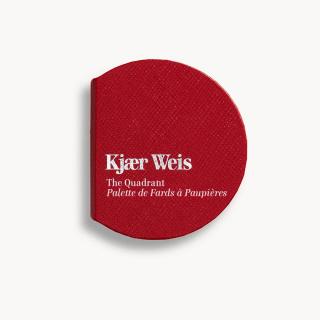 Kjaer Weis Red Edition obal na paletu očních stínů The Quadrant