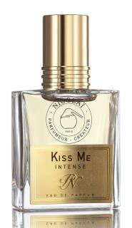 Kiss  Me Intense Velikost: 30 ml