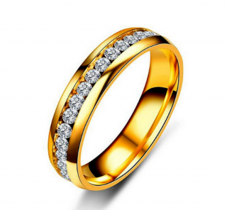Prsten z leštěnné chirugické oceli se zirkony- zlatý SR00002 Velikost: 10
