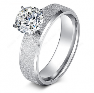 Stříbrný prsten z pískované chirurgické oceli s lesklým velkým zirkonem SR000038 Velikost: 11