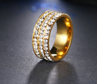 Zlatý prsten z chirurgické oceli s malými zirkony čiré barvy- 8 mm SR000045 Velikost: 11