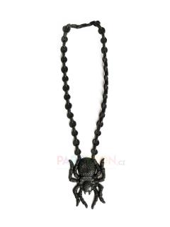Gumový náhrdelník s pavoukem