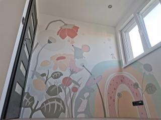 Malba na zeď - Rozkvetlá louka