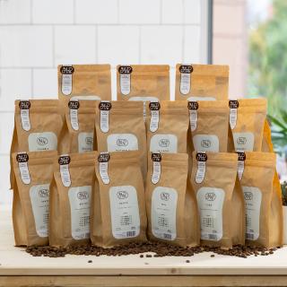 Balíček káv Jižní a Střední Amerika 15 x 250g - Mletí: Středně-hrubě mletá káva – pro dripper, chemex, aeropress či vacuum pot (mletí zpoplatněno),…