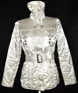 Dámský bílý šusťákový kabát na zip s páskem M