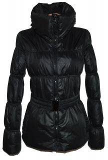Dámský černý šusťákový kabát s páskem Glostory M