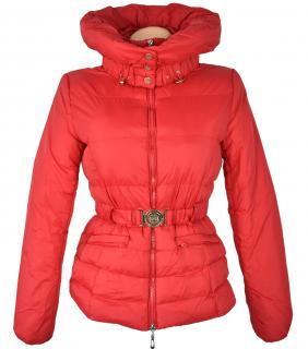 Dámský červený prošívaný kabát s páskem a límcem S