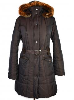 Dámský hnědý prošívaný kabát s páskem a kapucí s pravým kožíškem BROS XL