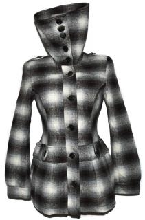 Dámský hnědý zateplený kabát s páskem Orsay S/M