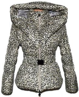 Dámský prošívaný leopardí kabát s páskem a límcem XS