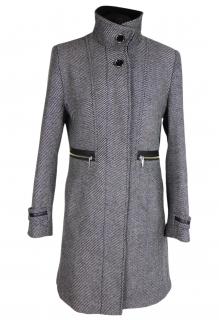 Vlněný dámský černobílý kabát GRAND de MODE   M*