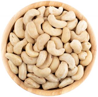 Kešu ořechy natural W320 Vietnam Množství: 1000 g