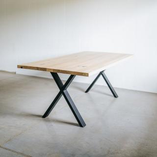 Jídelní stůl Edward Velikost: 1200 x 700 (mm)