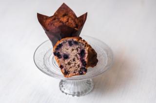 Bezlepkový muffin s borůvkami