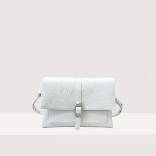 COCCINELLE DORIAN SMALL KOŽENÁ KABELKA BLANCO SS25 / STŘÍBRNÉ KOVÁNÍ