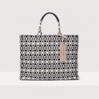 NEVER WITHOUT BAG MONOGRA KABELKA MEDIUM COCCINELLE MULTI NOIR/NOIR AW2380%PA+20%KŮŽE