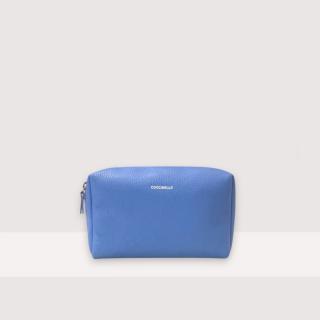 STG MAN SOFT KOŽENÁ KOSMETICKÁ TAŠTIČKA COCCINELLE AZUL SS25