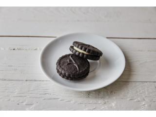 Keto sušenky Keto sušenky: Sušenky kakové "Oreo" (4 kusy)