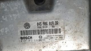 Řídící jednotka motoru Škoda 045 906 019 BR