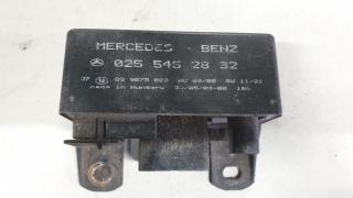Řídící jednotka žhavení Mercedes-Benz 0255452832
