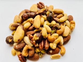 Směs ořechů pražená solená - 400 g