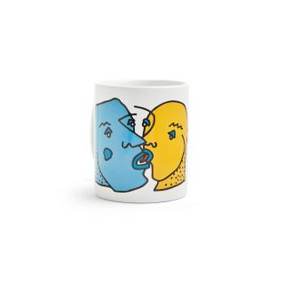 Hrníček Polar Kissing Faces Mug White