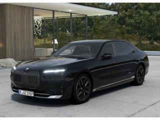 BMW 740d xDrive Msport - černá Sapphire metalíza