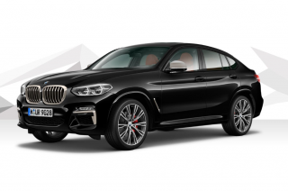 BMW X4 M40d- černá  Black Sapphire