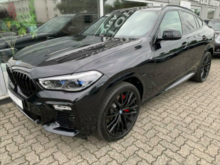 BMW X6 30d xDRIVE M-paket - černá Saphire metalíza