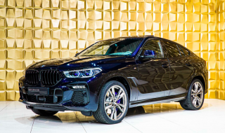 BMW X6 M50i xDrive - nové auto skladem - maximální výbava - super cena