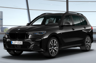 BMW X7 40d xDRIVE Mpaket - černá Black Saphire