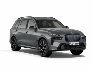 BMW X7 M60i xDRIVE - FACELIFT - šedá Skyscraper metalíza